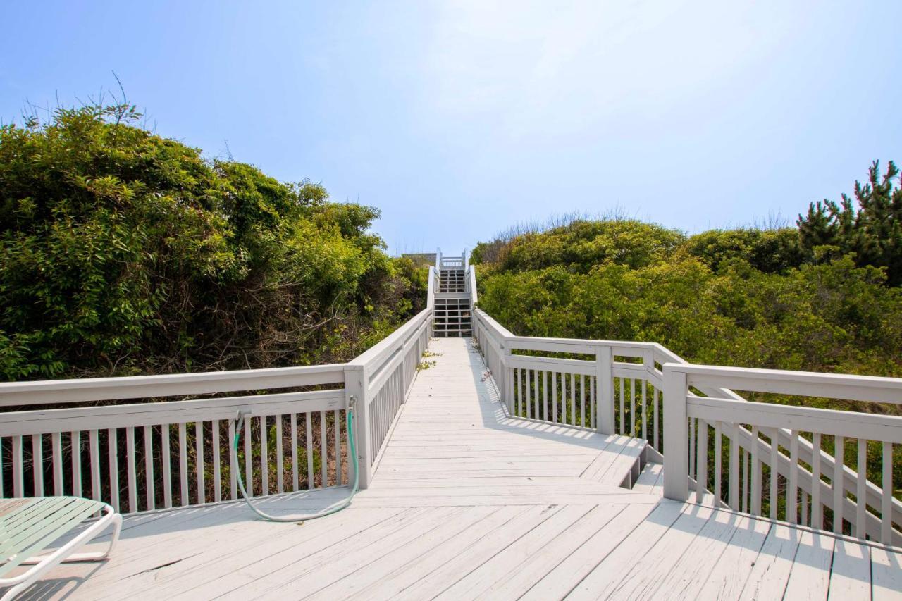 Wl933, Tale Of The Whale- Oceanfront, Private Beach Access, Gas Fireplace, Ocean Views Corolla Eksteriør billede